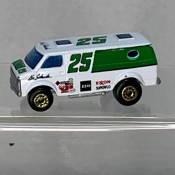 Matchbox NASCAR Chevy Van Ken Schrader #25 - Picture 3 of 8